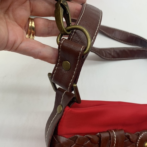 Travelon Red Nylon Crossbody Bag NYB4159 - Picture 4 of 16